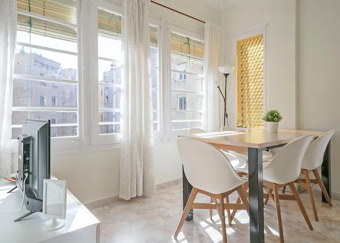 Apartmento Industria * برشلونة