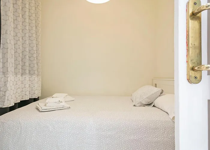Apartmento Industria شقة برشلونة